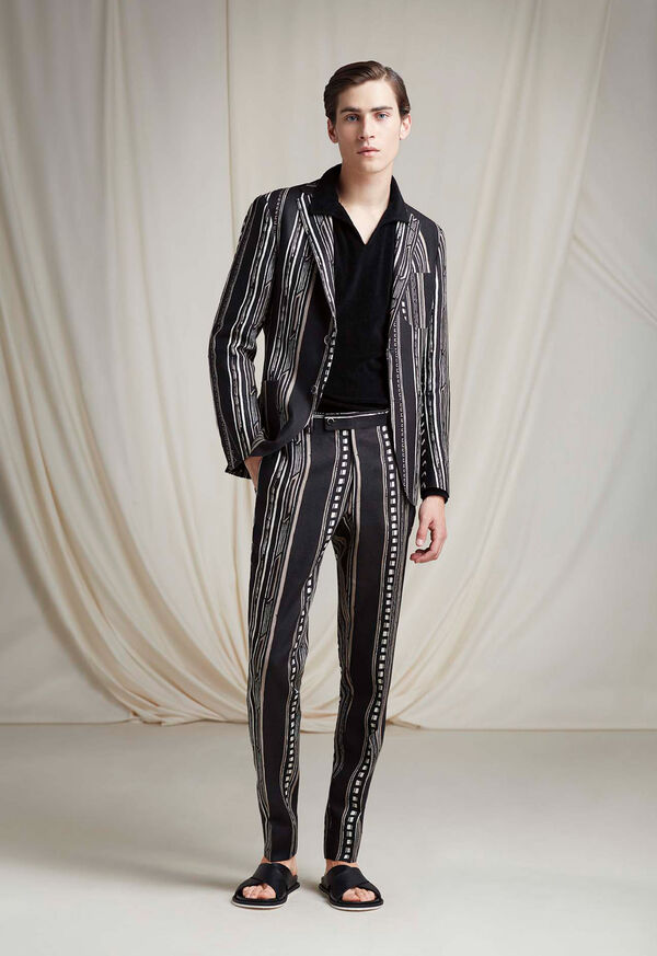 Paul Stuart Exotic Linen Suit Look, image 1